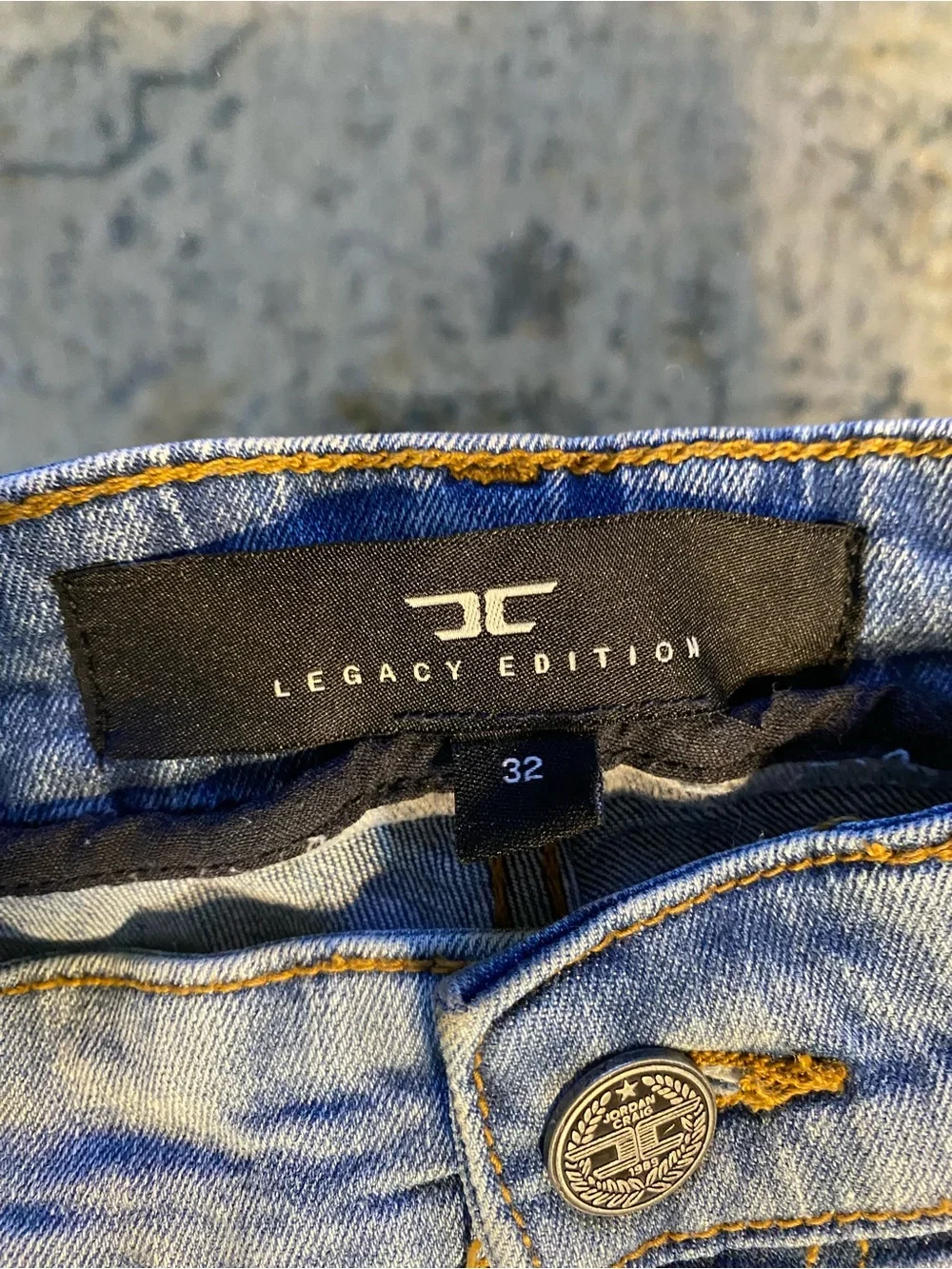 Jordan heavy distressed